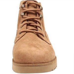 Women’s Bethany Tan Uggs